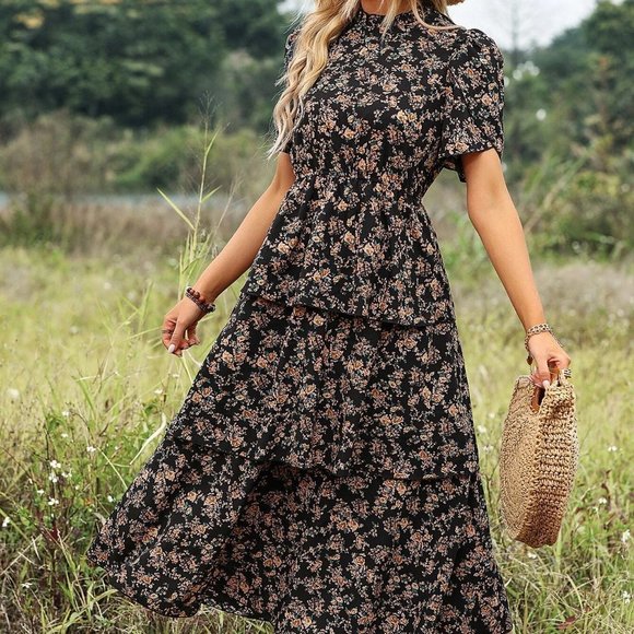 MODA ME COUTURE Dresses & Skirts - Boho Ditsy Floral Print Petal Sleeve Layered Hem Dress